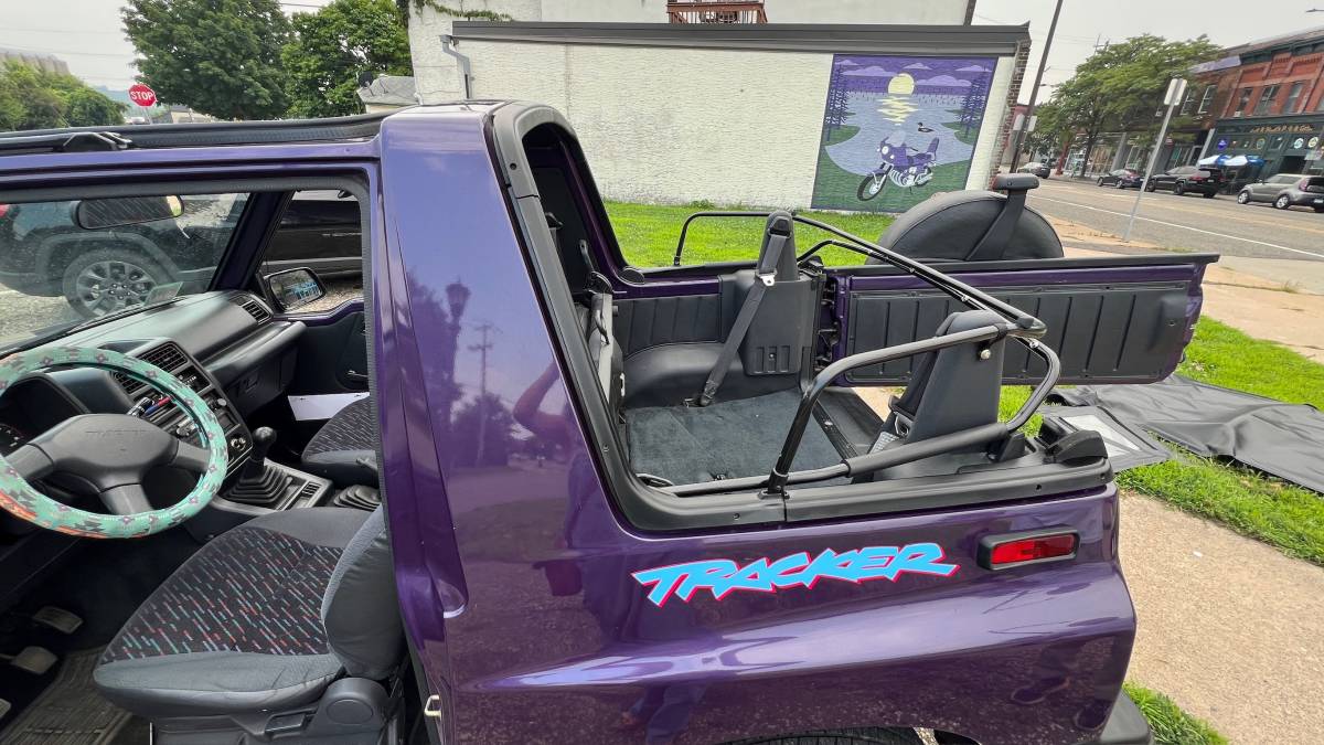 Geo-tracker-1995-purple-8