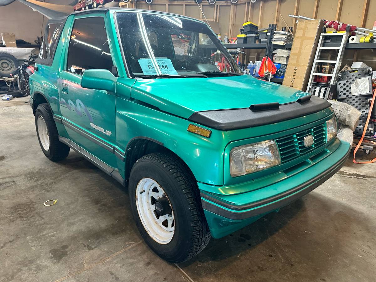 Geo-tracker-lsi-1994-green-1