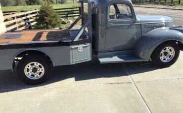 Gmc-1-12-ton-1945-Gray-Gray-4