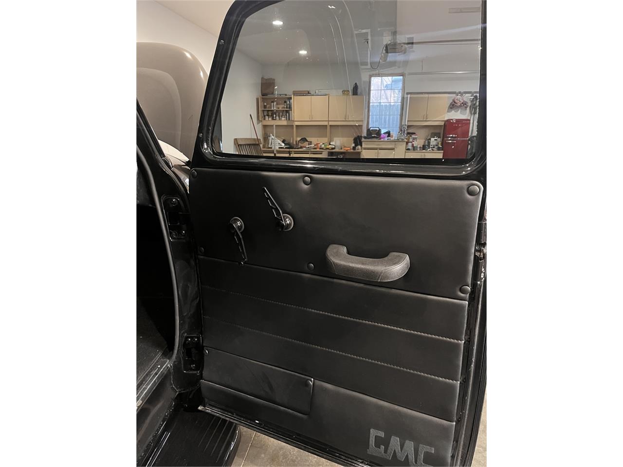 Gmc-100-1953-Black-Black-28