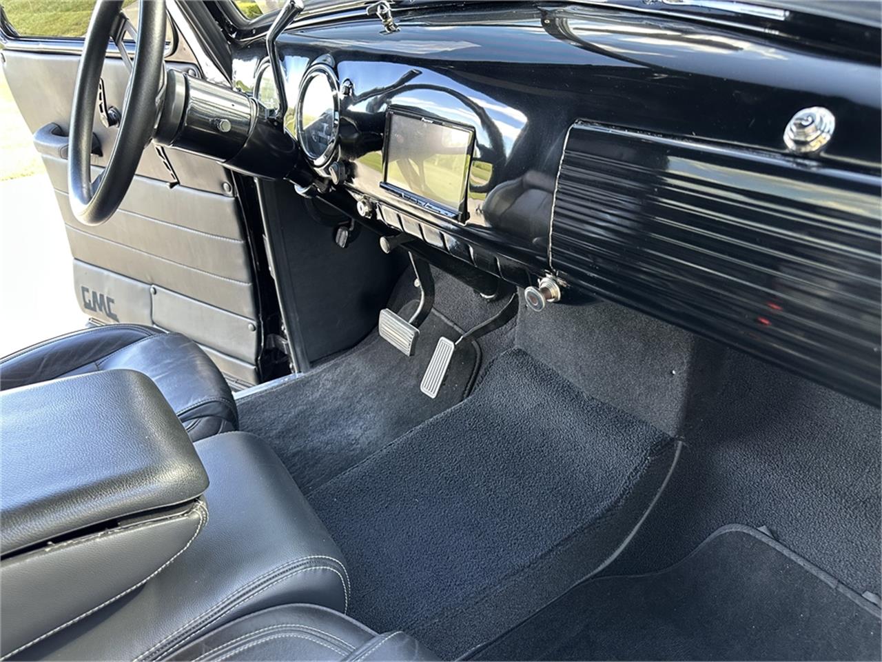 Gmc-100-1953-Black-Black-76
