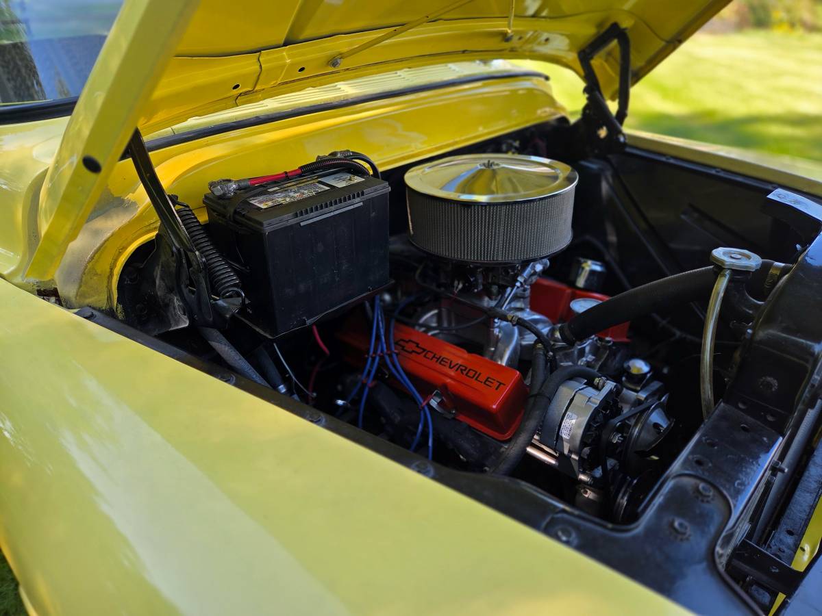 Gmc-100-1955-yellow-4