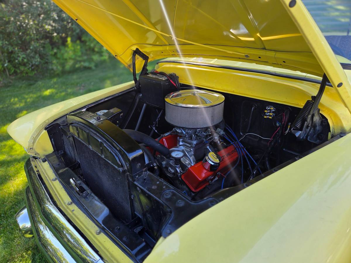Gmc-100-1955-yellow-5