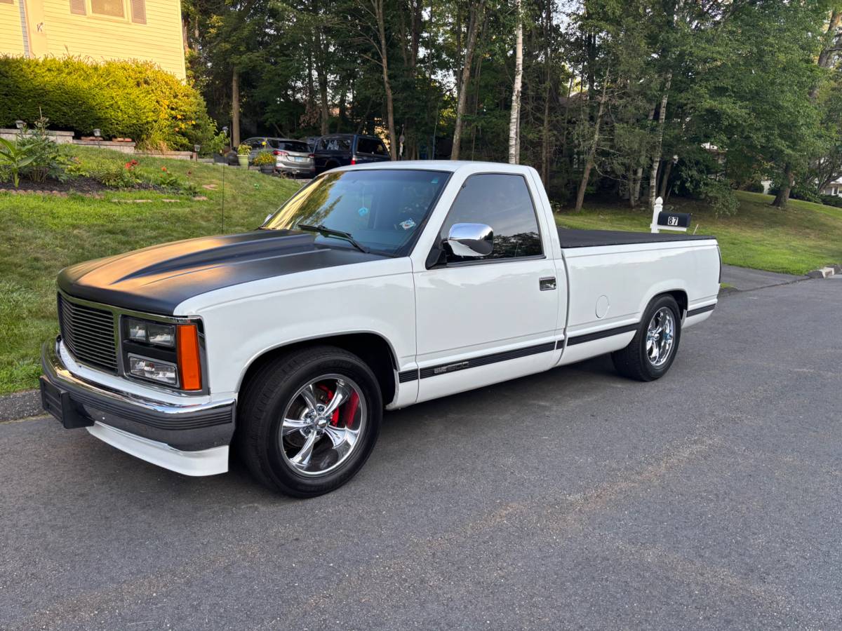 Gmc-12-ton-1992-white-1