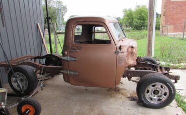 Gmc-12-ton-truck-1953-orange-2