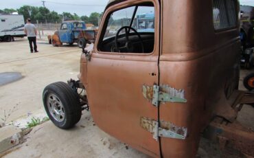 Gmc-12-ton-truck-1953-orange
