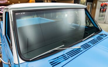 Gmc-1500-1969-Light-Blue-Black-24