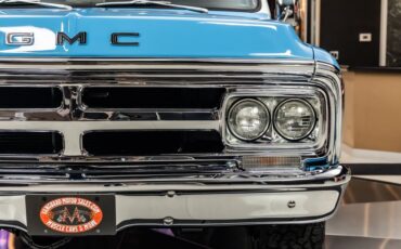 Gmc-1500-1969-Light-Blue-Black-27