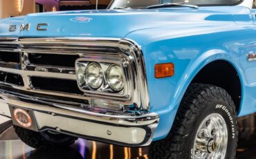 Gmc-1500-1969-Light-Blue-Black-28
