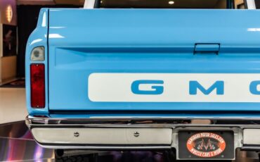 Gmc-1500-1969-Light-Blue-Black-6