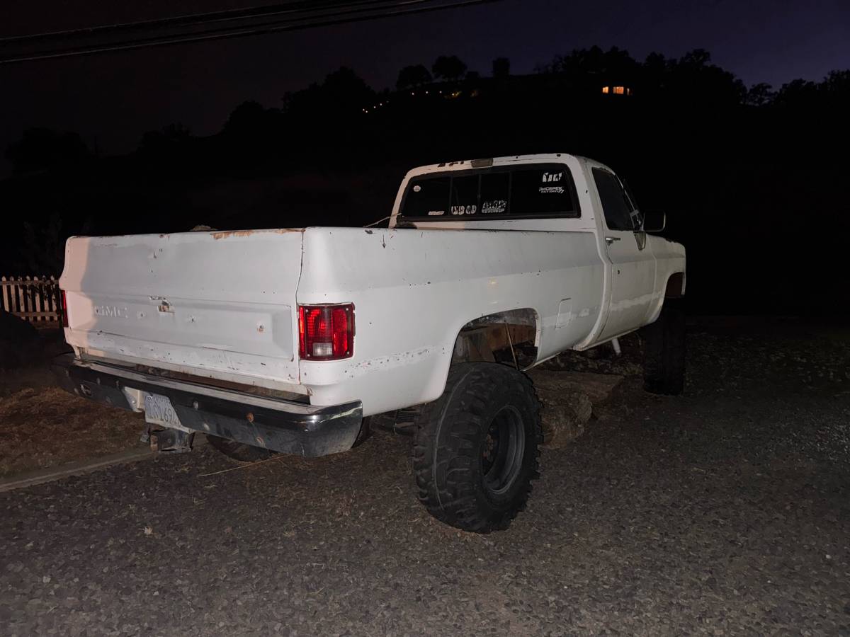 Gmc-1500-4x4-truck-1975-white-6