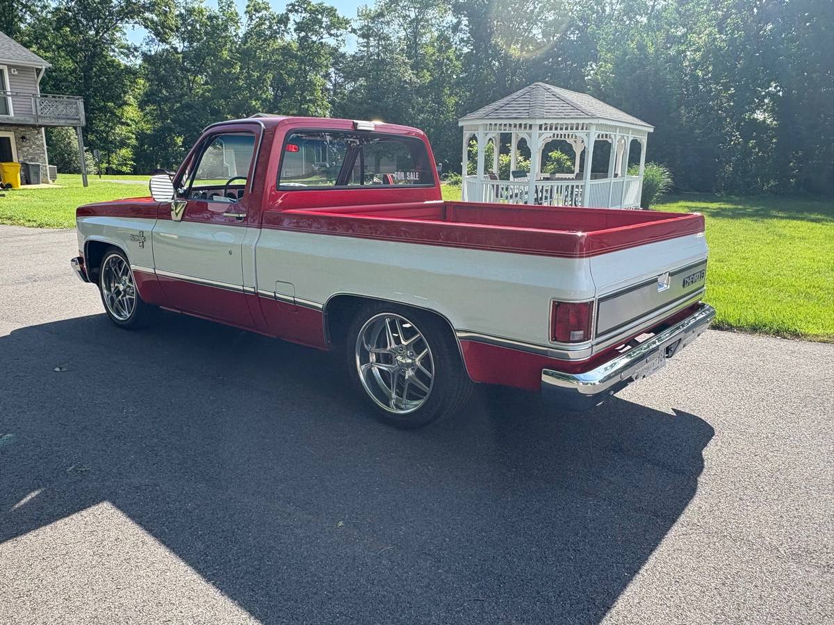 Gmc-1500-truck-1986-red-10