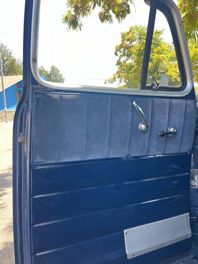 Gmc-1954-blue-6