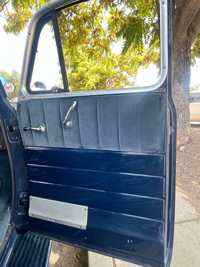 Gmc-1954-blue-9