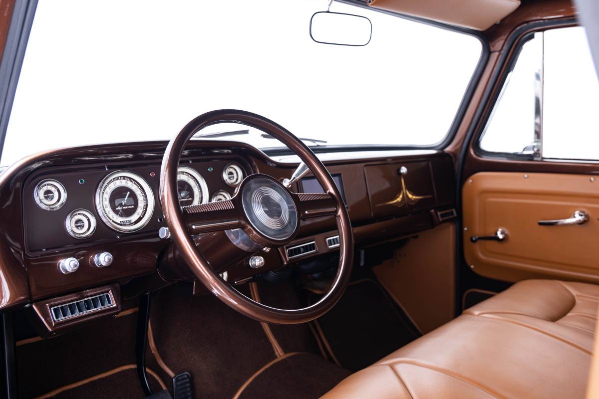 Gmc-1965-brown-10
