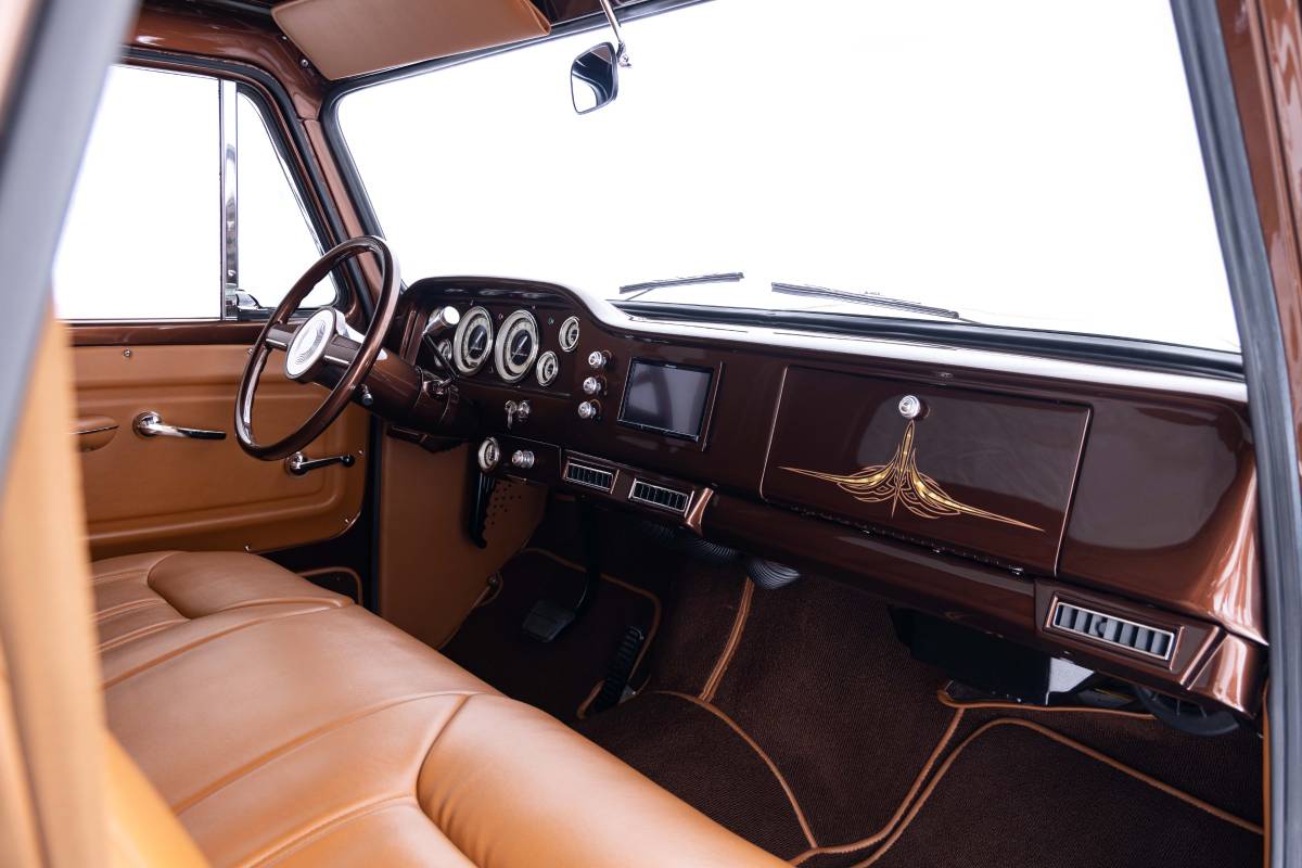 Gmc-1965-brown-12