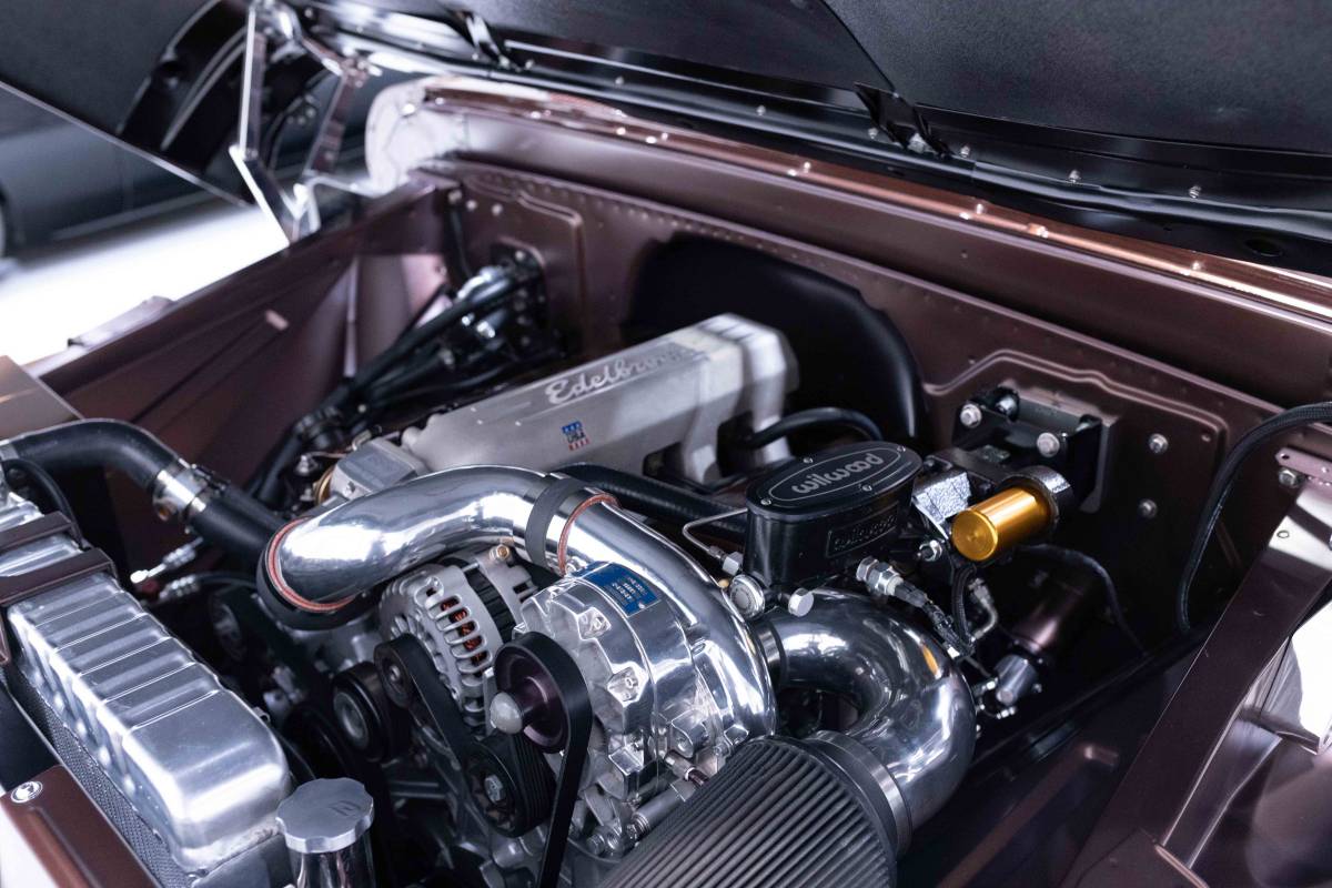 Gmc-1965-brown-17