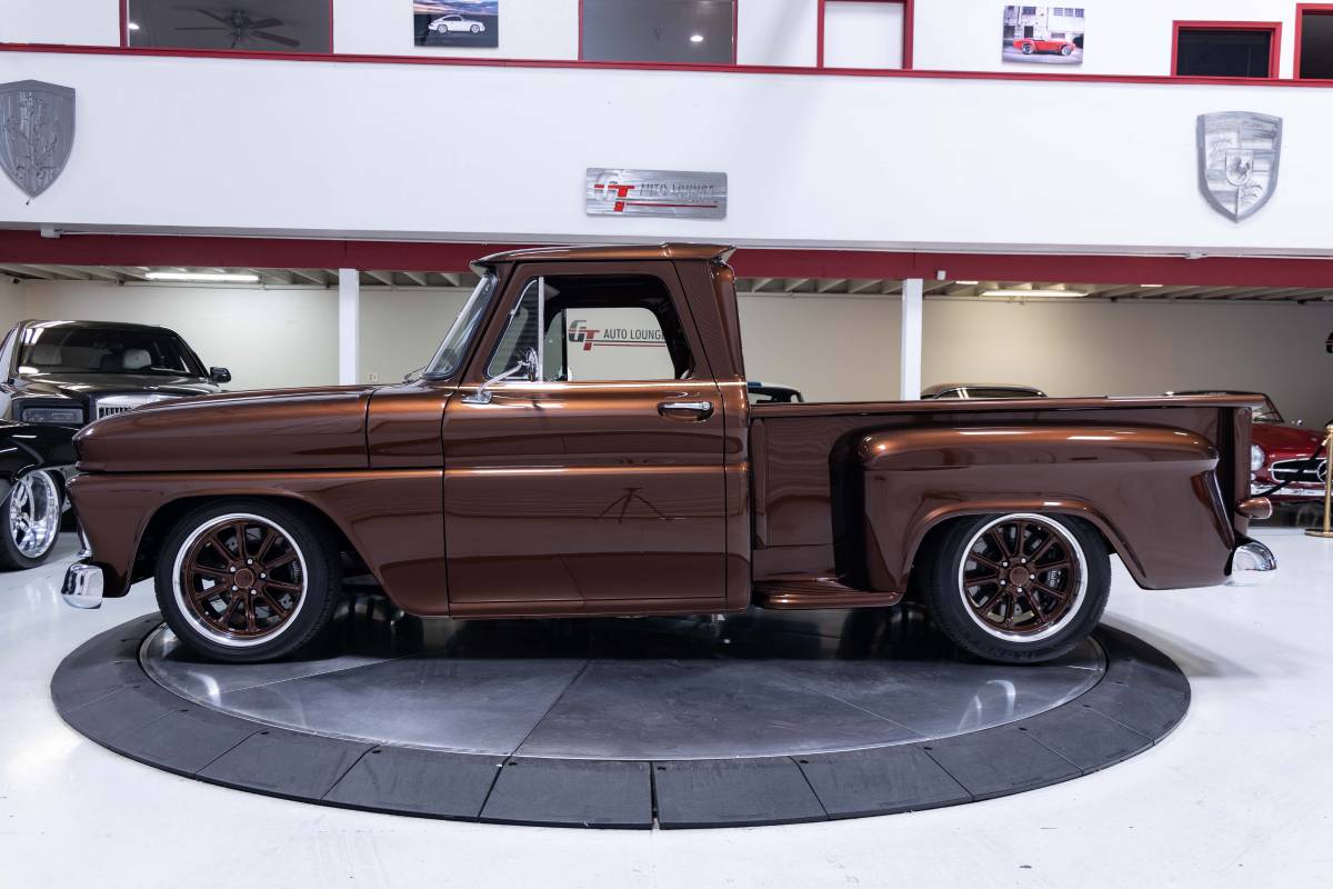 Gmc-1965-brown-6
