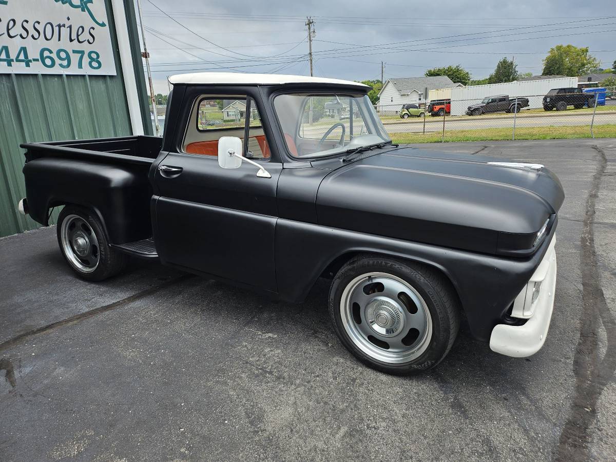 Gmc-1966-black