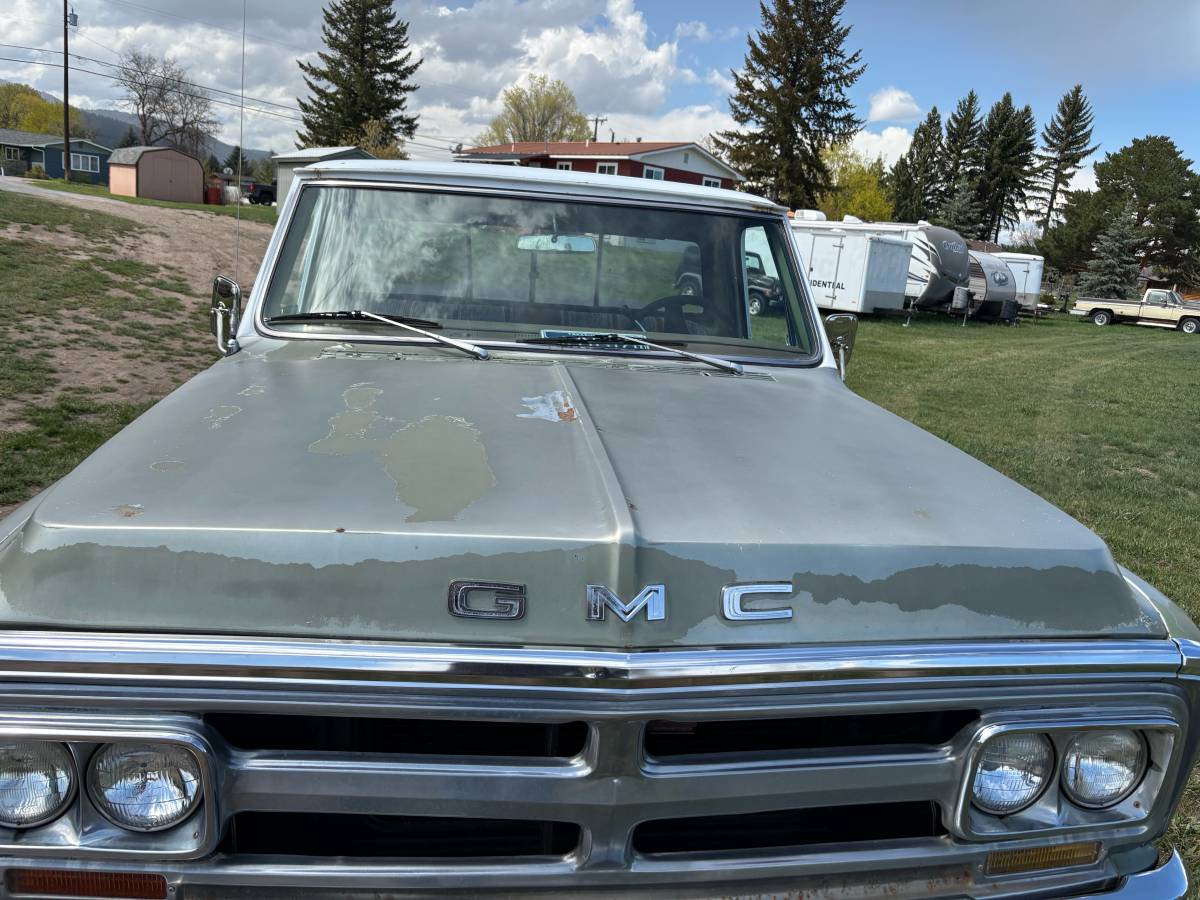 Gmc-1969-green-3