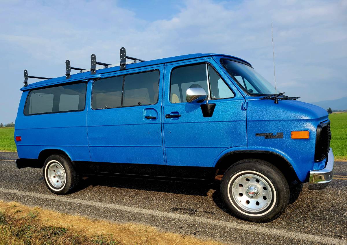 Gmc-1986-blue-11