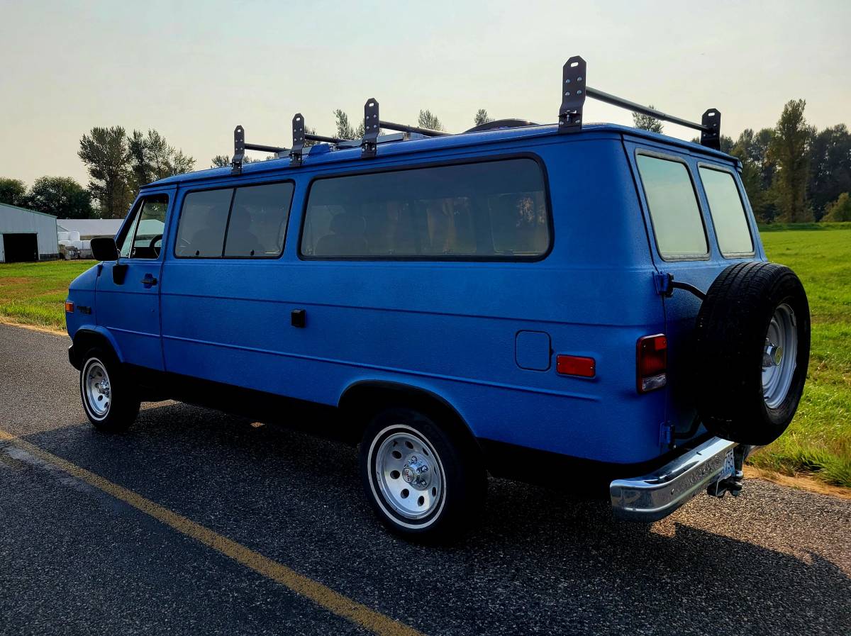 Gmc-1986-blue-14