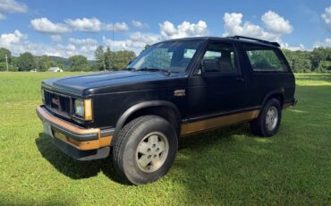 Gmc-1988-black-1