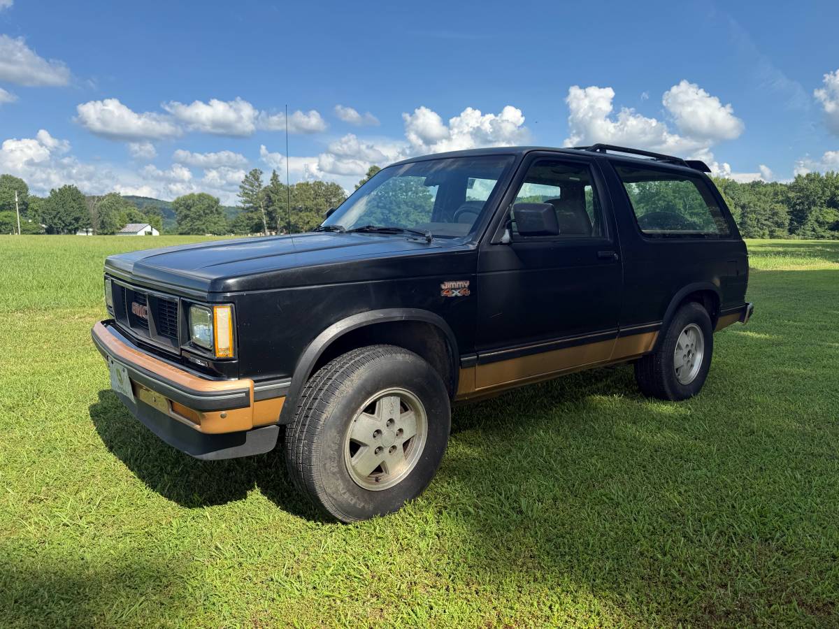 Gmc-1988-black-1