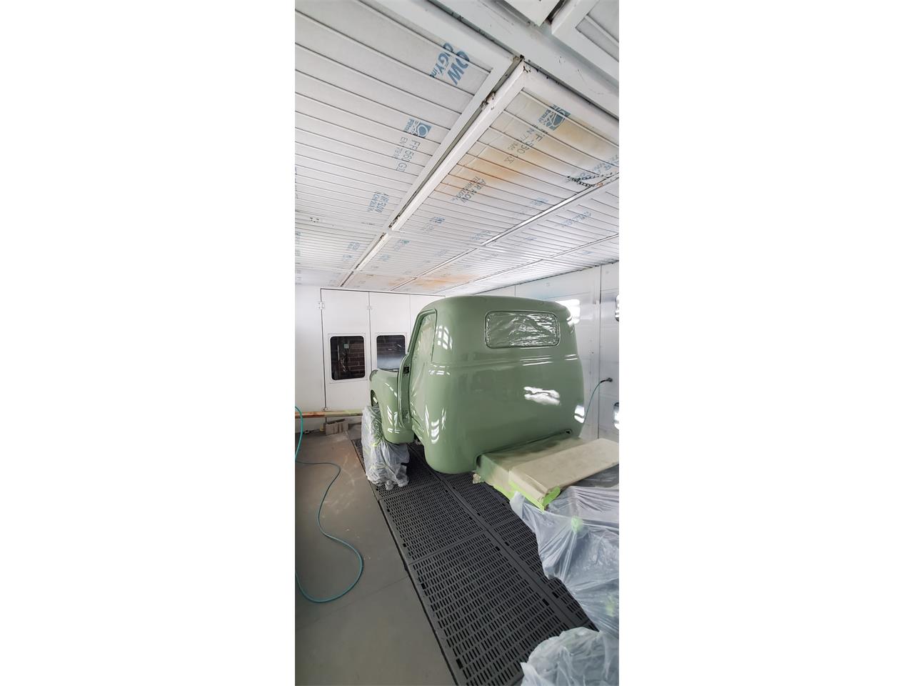 Gmc-2500-1954-Green-Black-and-tan-11