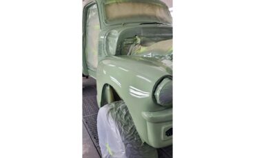 Gmc-2500-1954-Green-Black-and-tan-18