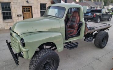 Gmc-2500-1954-Green-Black-and-tan