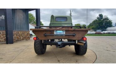 Gmc-2500-1954-Green-Black-and-tan-5