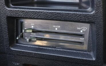 Gmc-3500-1976-black-19