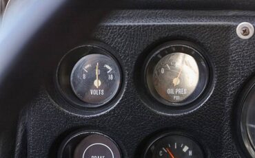 Gmc-3500-1976-black-23
