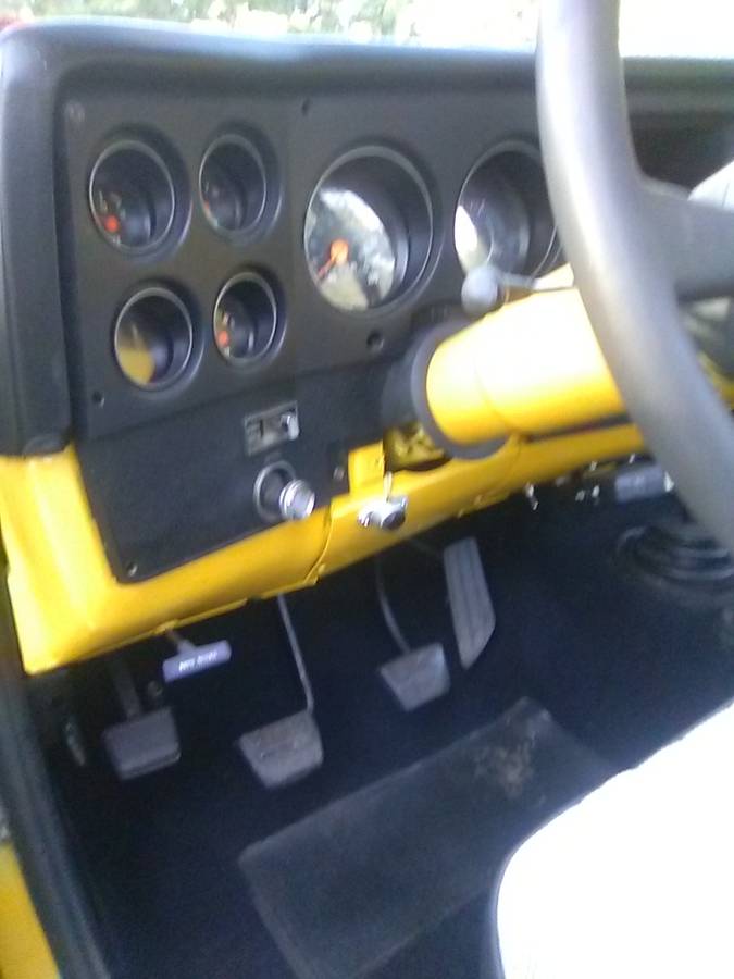 Gmc-3500-1977-yellow-3