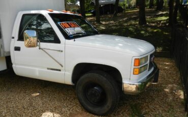 Gmc-3500-1995-white-11