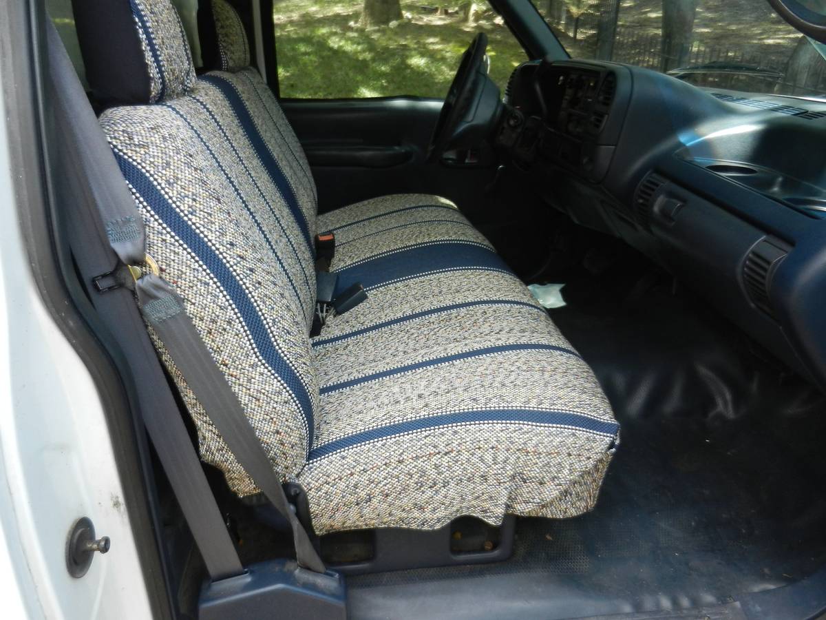 Gmc-3500-1995-white-13