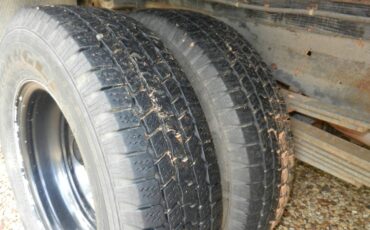 Gmc-3500-1995-white-15