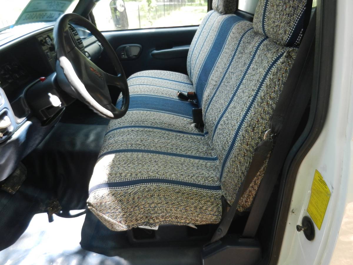 Gmc-3500-1995-white-8