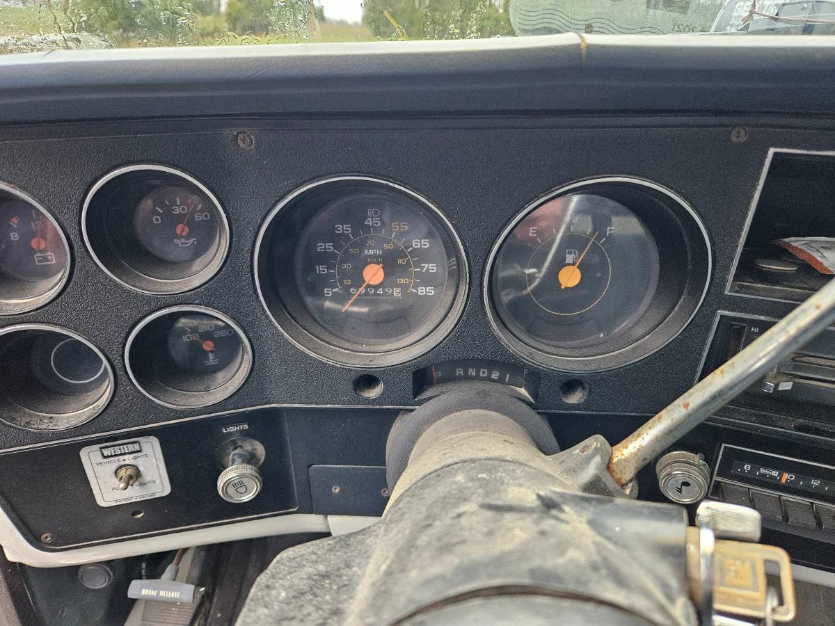 Gmc-3500-dump-truck-1985-12