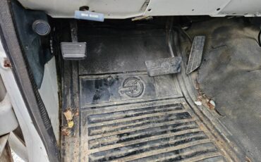 Gmc-3500-dump-truck-1985-18