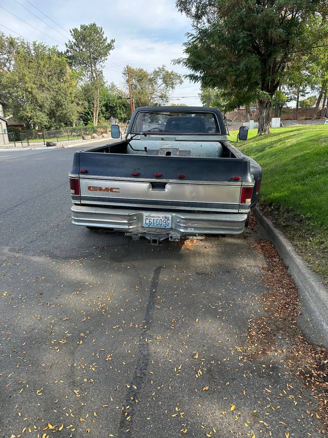 Gmc-3500-sierra-1979-blue-3