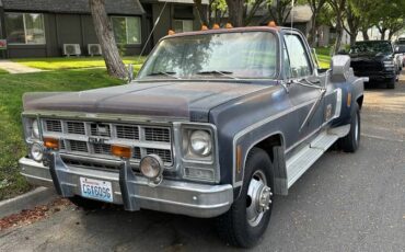 Gmc-3500-sierra-1979-blue