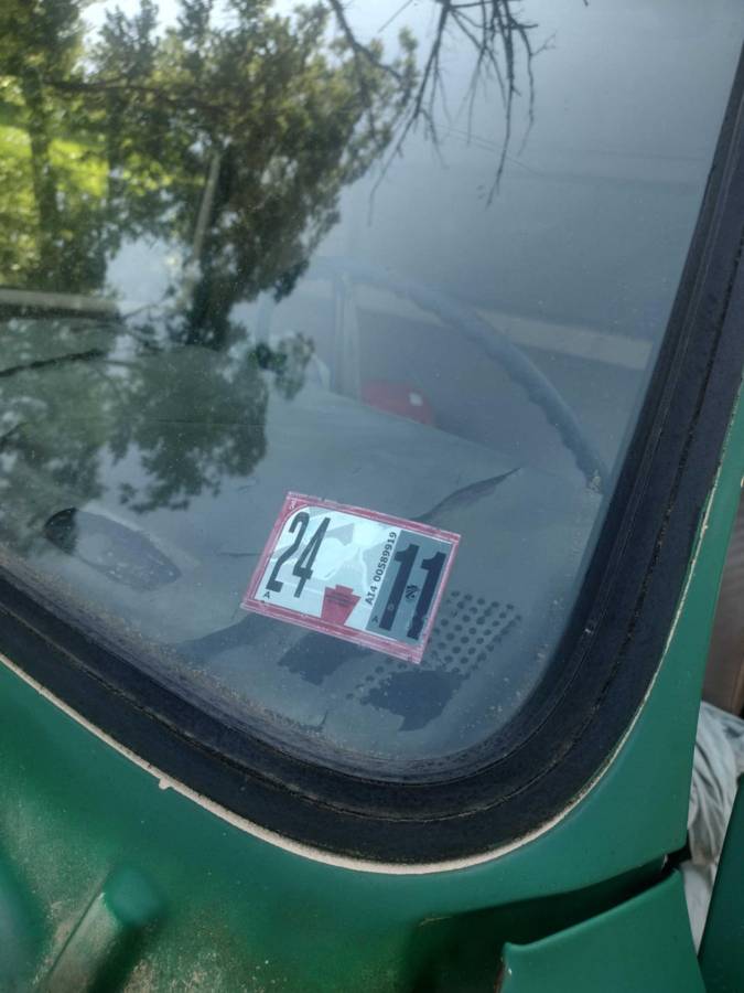Gmc-700-diesel-1989-green-5