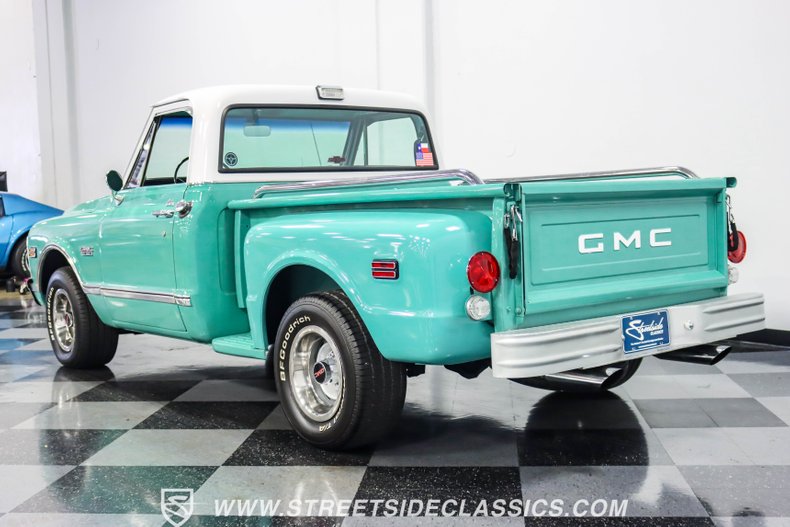 Gmc-C10-1968-Seafoam-Green-Black-12