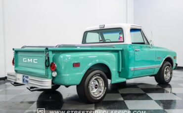 Gmc-C10-1968-Seafoam-Green-Black-14