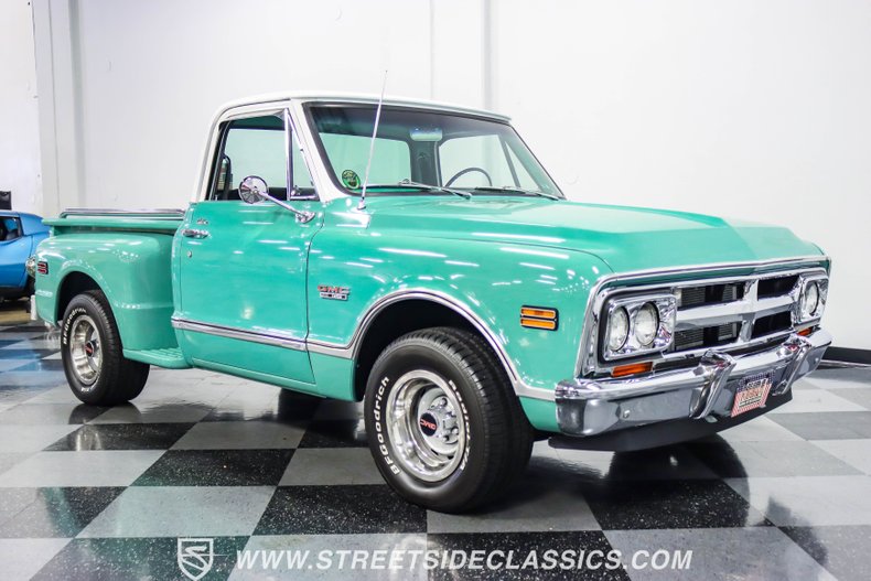 Gmc-C10-1968-Seafoam-Green-Black-16