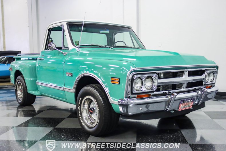Gmc-C10-1968-Seafoam-Green-Black-17