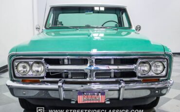 Gmc-C10-1968-Seafoam-Green-Black-19