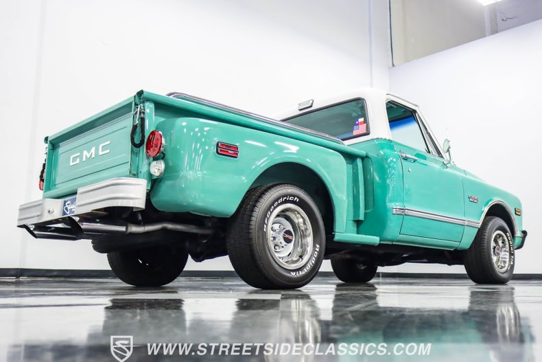 Gmc-C10-1968-Seafoam-Green-Black-28